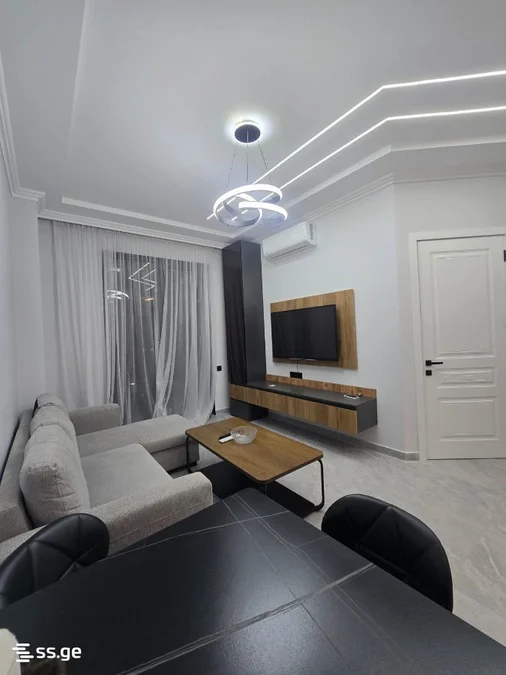 1+1 на Bagrationis Shes. 112 Bagrationi District
