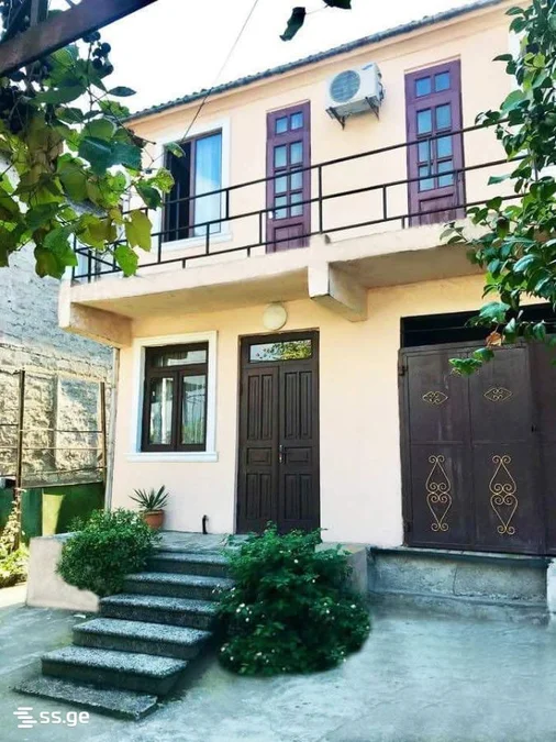 5 room Private House For Sale