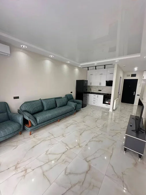 4-комнатная квартира, 77 м², $138,800