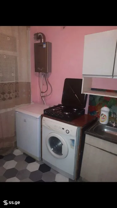 Коммерческое помещение на kaloubani st. 0 Mesame masivi