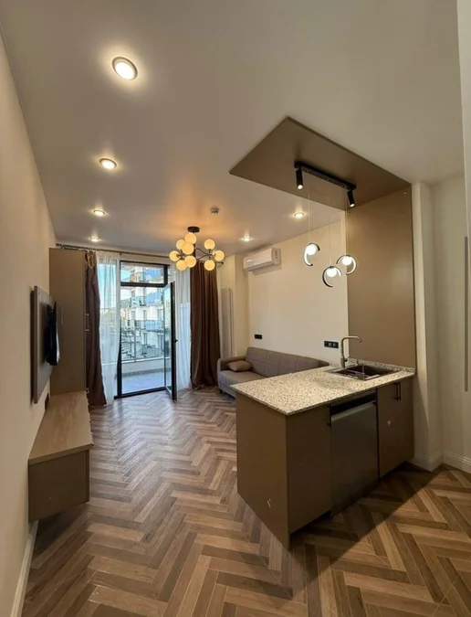 2-комнатная квартира с 1 спальней в Махинджаури, $700