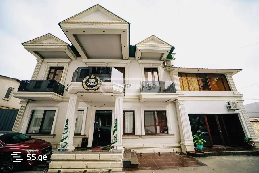 Room Hotel For Rent. Isani