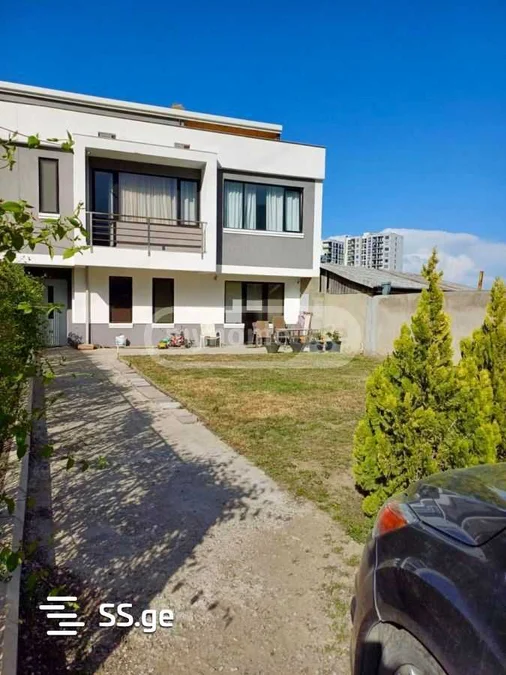 7 room Private House For Rent. Saburtalo