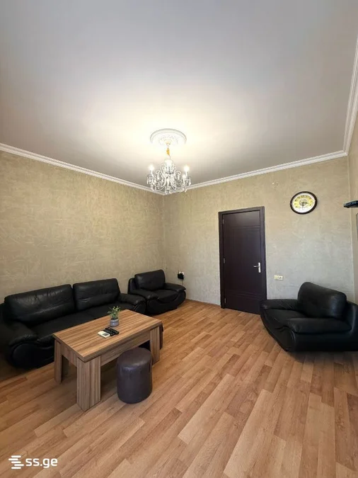 3-комнатная квартира в районе Руставели