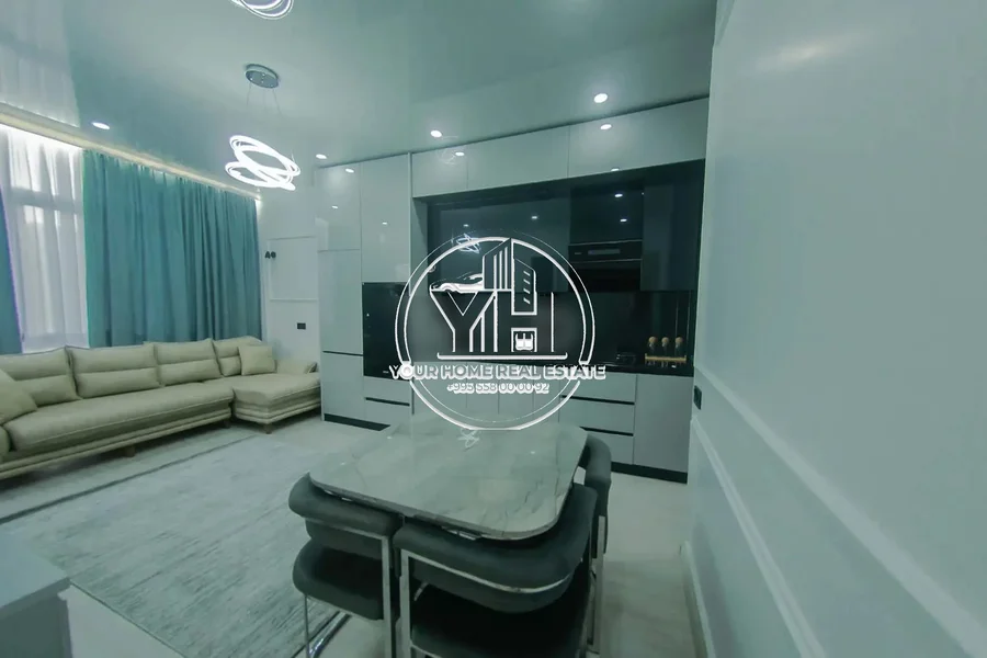 3-комнатная квартира, 75 м², $1000
