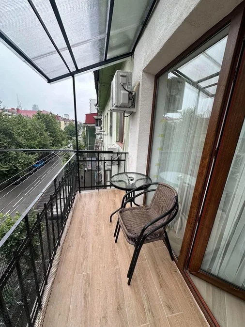 Долгосрочная аренда студии в Rustaveli District