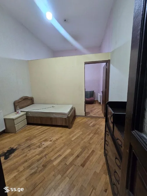 3 room Flat For Rent. Chugureti
