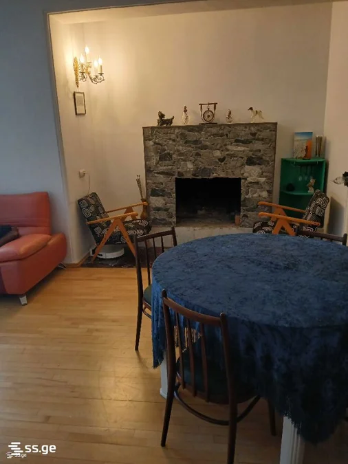 5 room Flat For Sale. Vake