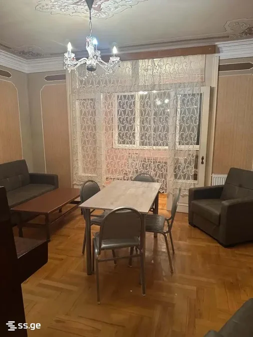 3-комнатная квартира в Тбилиси
