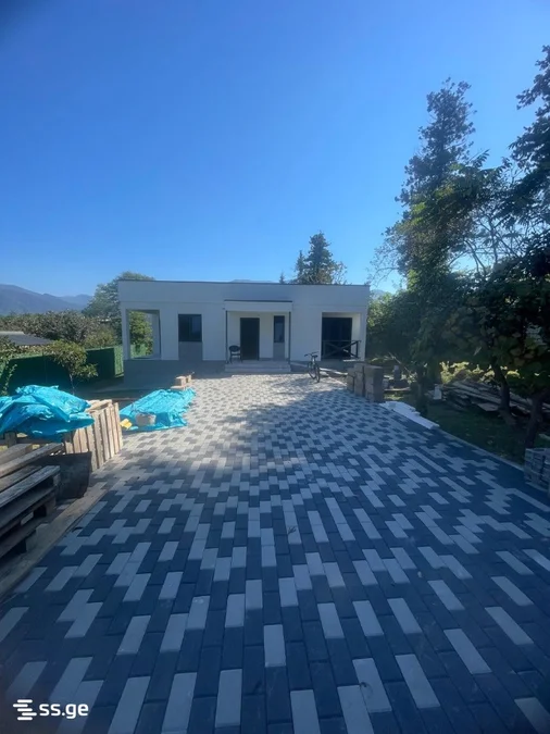 5 room Private House For Sale