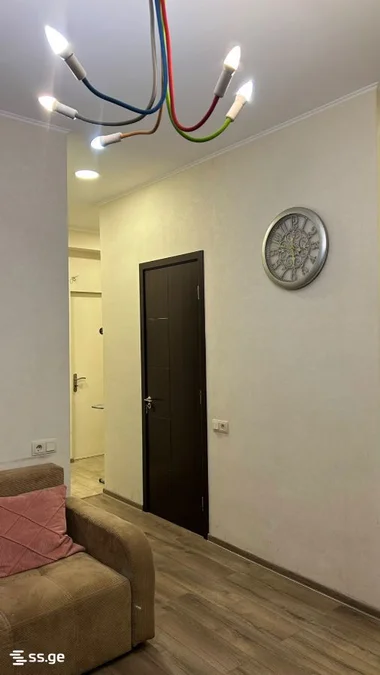 Коммерческое помещение на Lekh Kachinski st. 1 Isani