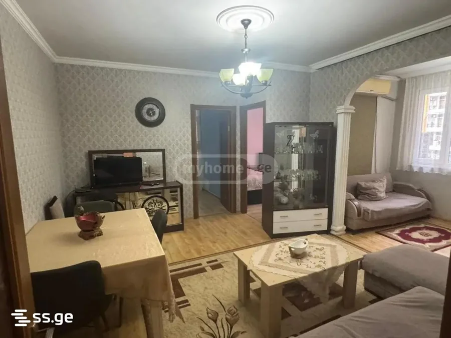 3-комнатная квартира в районе Химшиашвили