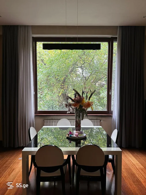 7 room Flat For Rent. Saburtalo