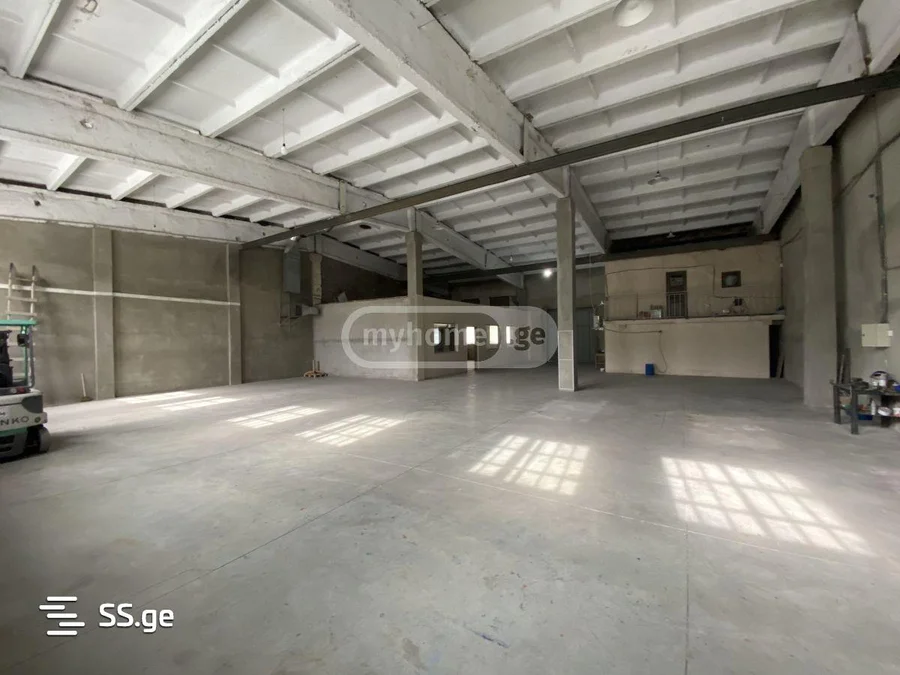 Commercial space For Sale. Samgori