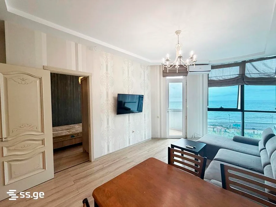 1+1 на Horizons Batumi Sherif Khimshiashvili St 49 New Boulevard