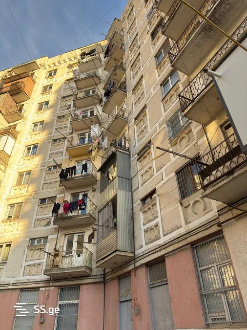3-комнатная квартира в Тбилиси