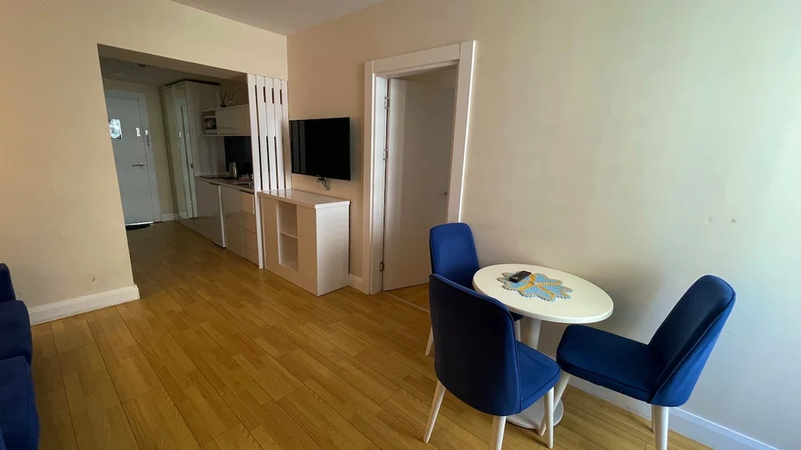 Апартаменты в Orbi City с видом на море и фонтаны, €677