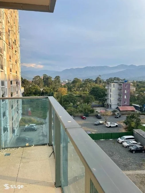 1+1 на La Batumi Familia აეროპორტის გზატ. 32e Airport District