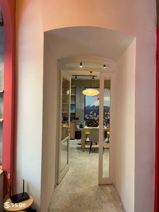 3 room Flat For Sale. Sololaki