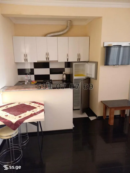 1+1 на დ. აღმაშენებლის ქუჩა ბელა  591070769 Agmashenebeli District