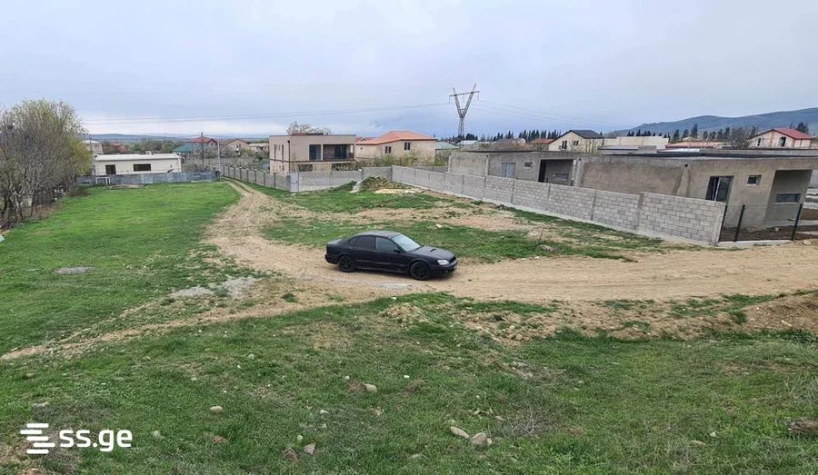 Участок на продажу. Поничала