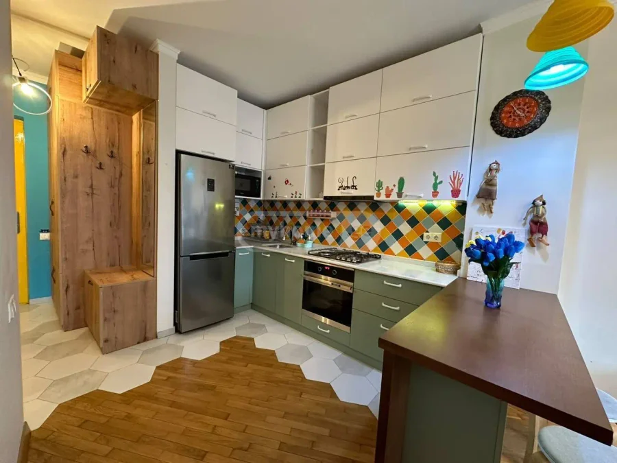 Долгосрочная аренда 2-комнатной квартиры в Rustaveli District