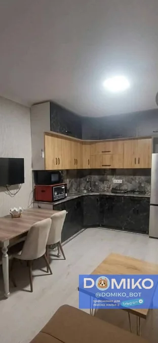 1+1 на Такаишвили улица 105 Bagrationi District