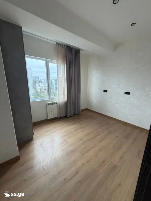3 room Flat For Sale. Ortachala