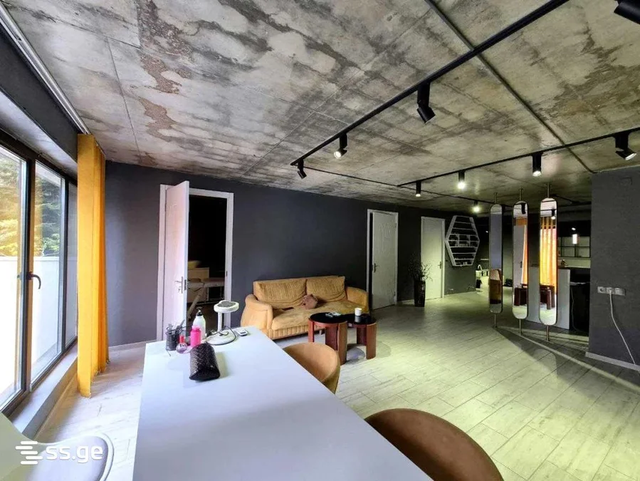4 room Office For Sale. Saburtalo