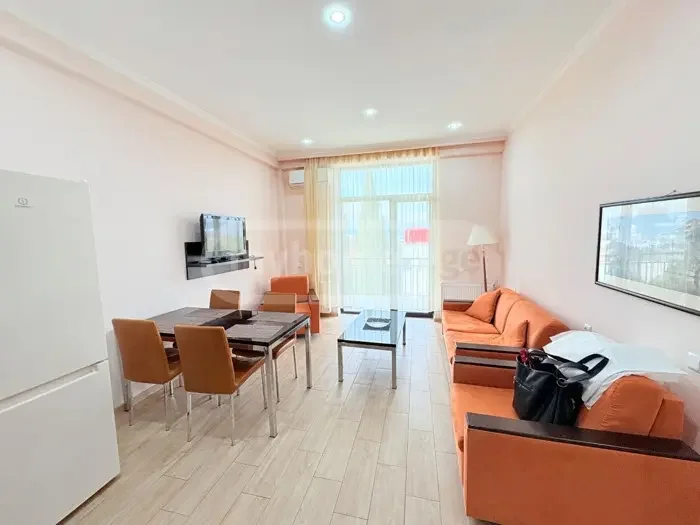 3 room Flat For Rent. Vera