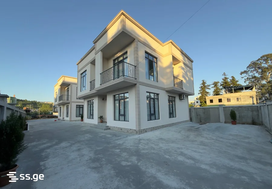 Частный дом, 400 кв.м, ул. Шалва Нуцубидзе, 6, $3500