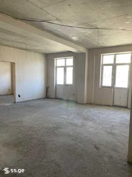 3-комнатная квартира в Тбилиси