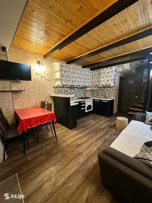 2-комнатная квартира в Тбилиси