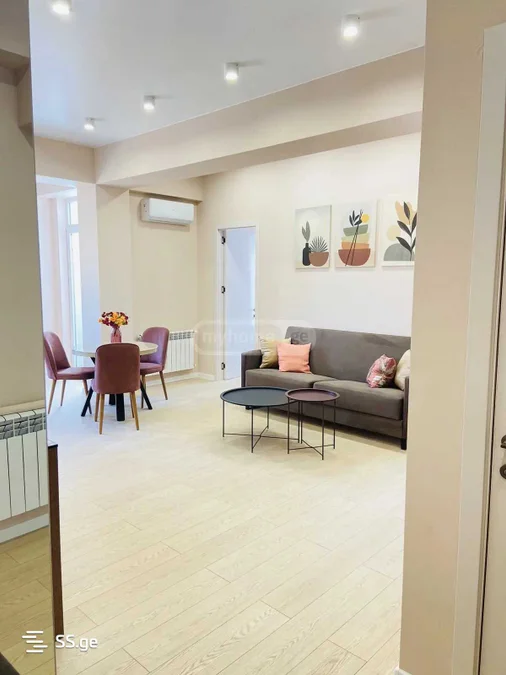 3 room Flat For Rent. Digomi