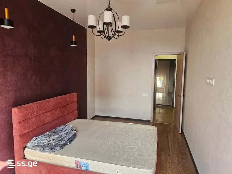 2-комнатная квартира в Тбилиси