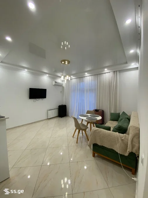 1+1 на David Agmashenebeli Street 3 Agmashenebeli District