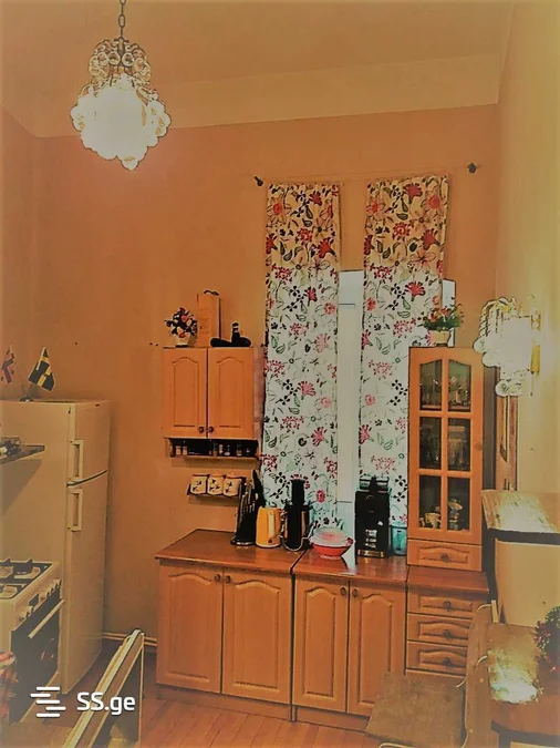 3 room Flat For Rent. Vera