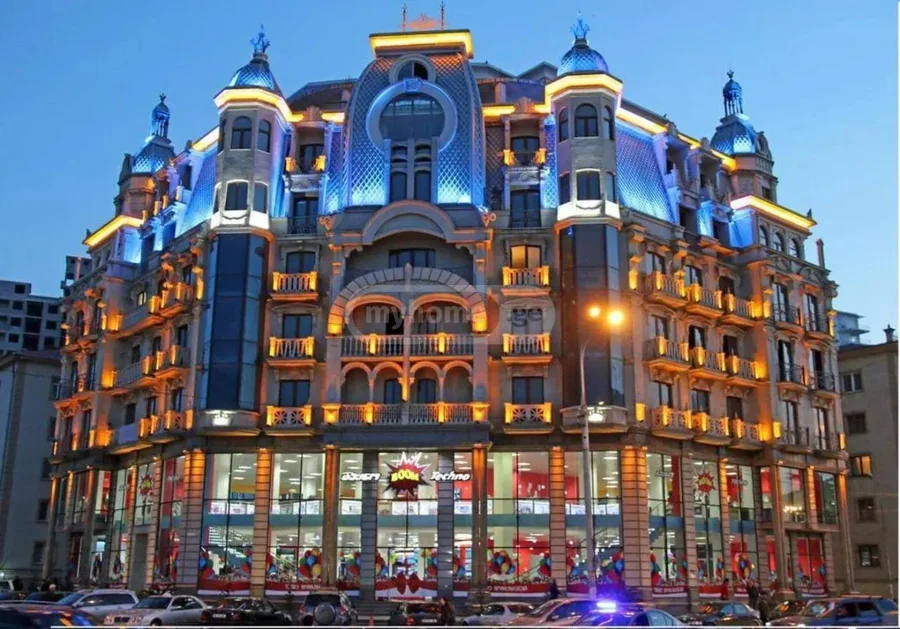 3-комнатная квартира в Старом районе