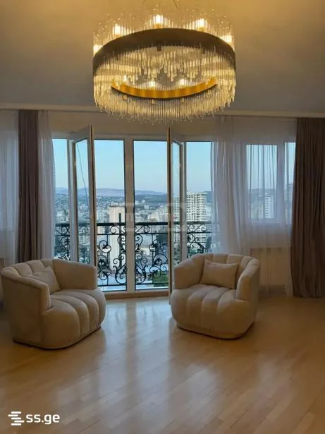 4 room Flat For Rent. Saburtalo