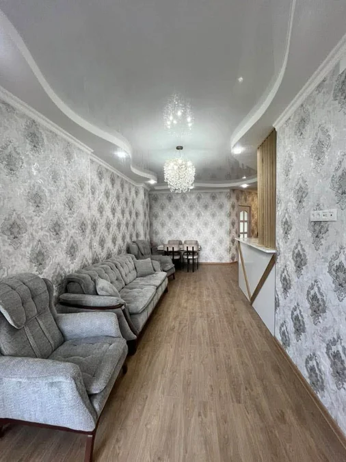 3-комнатная квартира, 94 м², $135,000
