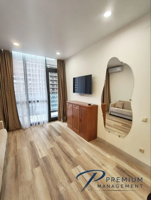 Alley Palace: Студия, 45.0 м²