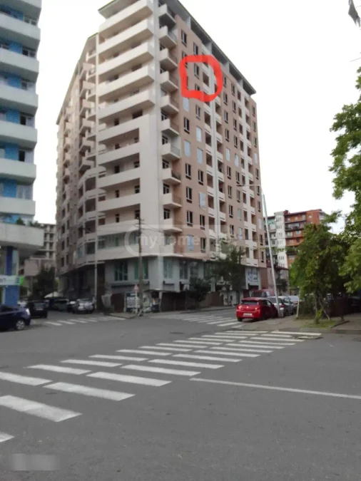2-комнатная квартира в районе Старого Батуми