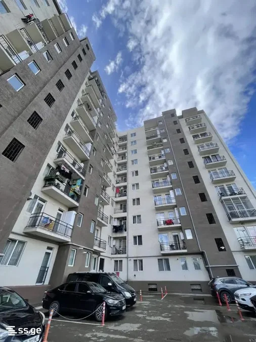 4-комнатная квартира на продажу. Вазисубани