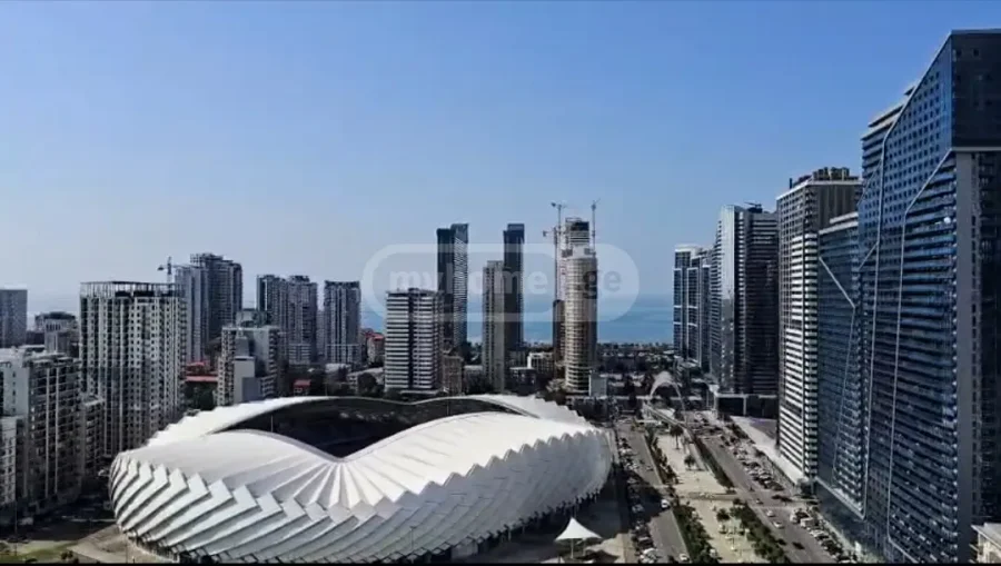 3-комнатная квартира в районе Багратиони