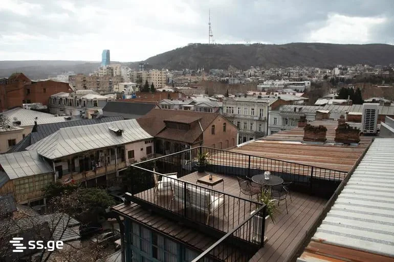 3-комнатная квартира в Тбилиси