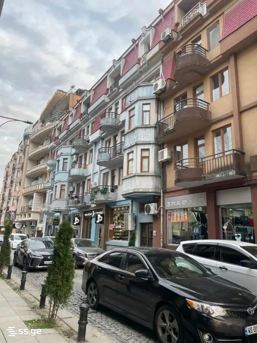 4-комнатная квартира