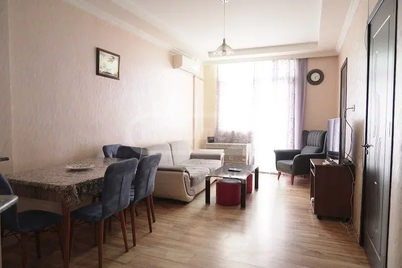 3-комнатная квартира в Химшиашвилиском районе