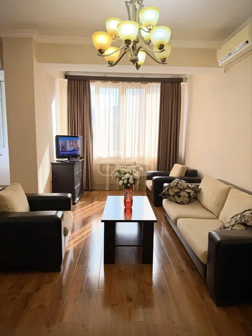 Улица Михеила Бурдзгла, 38;40: Студия, 70.0 м²