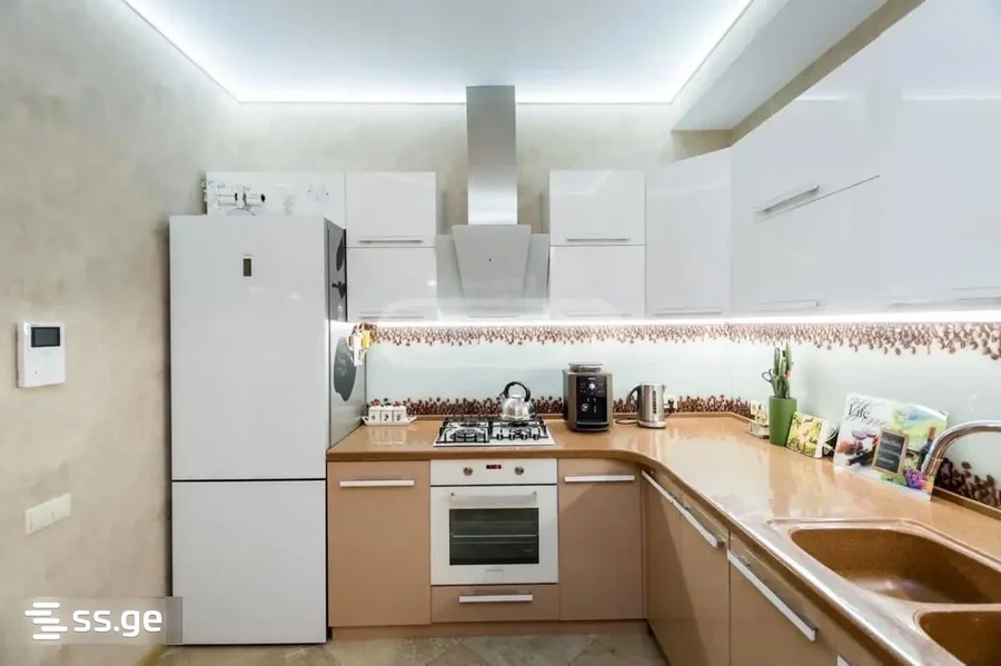 2-комнатная квартира Продаётся. Авлабари