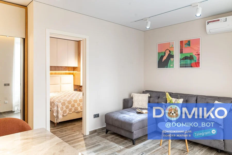 1+1 на Улица Леха и Марии Качиньских 10л Airport District